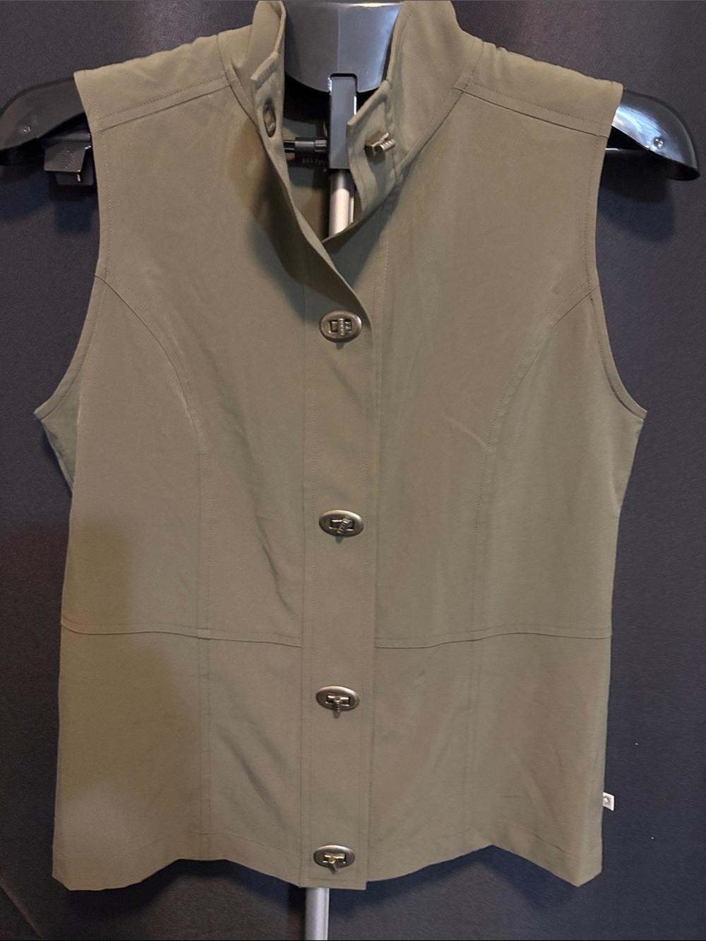 Sleeveless Olive Button-Front Tunic with Stand Collar
